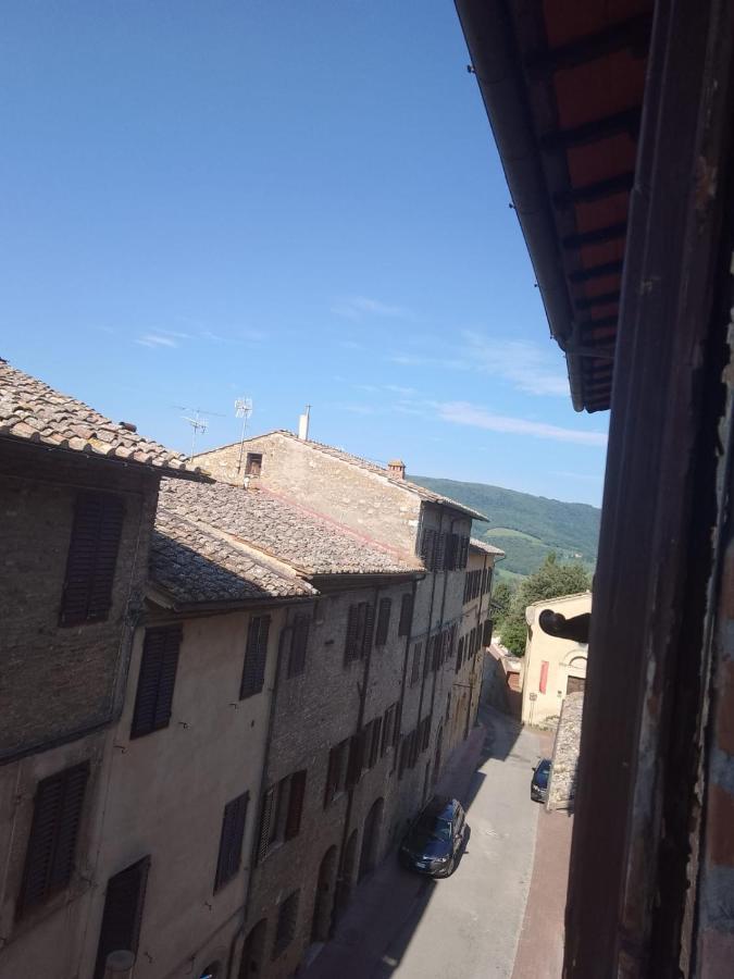 شقة La Casina Tra Le Torri سان جيمينيانو المظهر الخارجي الصورة
